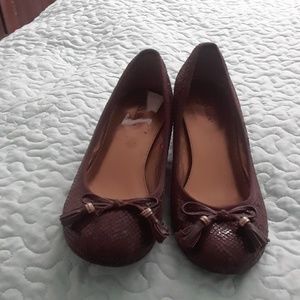Ladies shoes